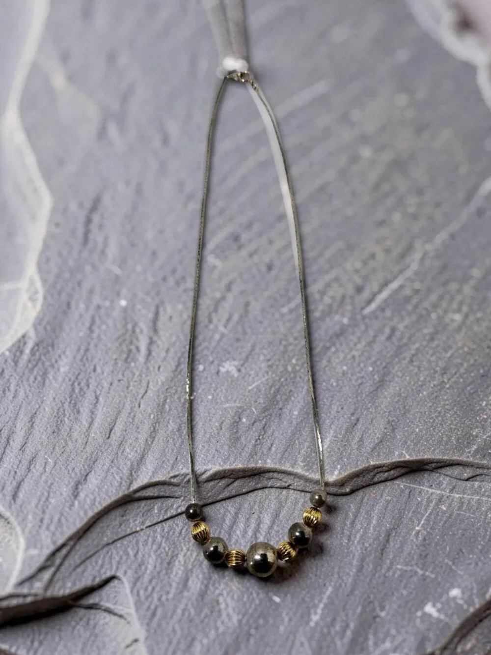 vintage gold and silver tone round metal bead piama style chain necklace